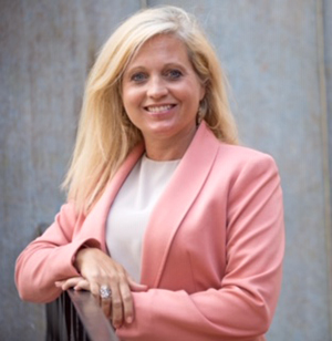 Photo of Holly M. Phillips